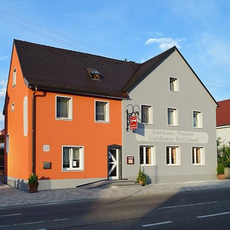 Goldener Schluessel Mit Gaestehaus Sina Hotel Noerdlingen Exterior photo