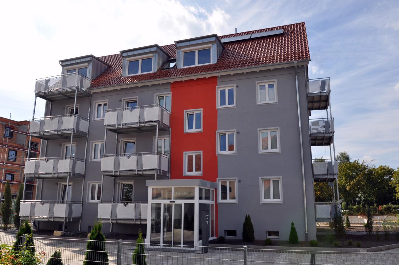 Goldener Schluessel Mit Gaestehaus Sina Hotel Noerdlingen Exterior photo